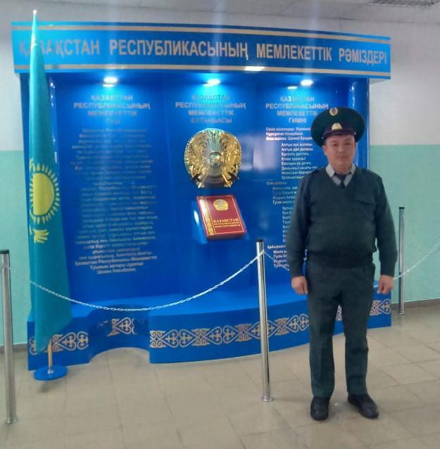 Әскери жетекші